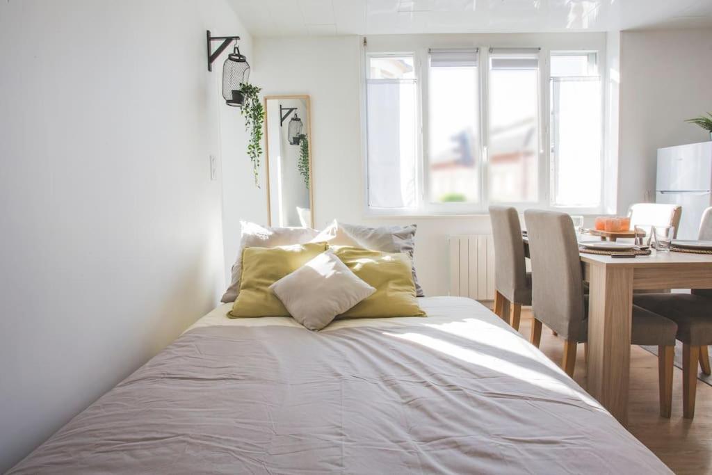 Bel Appartement Lumineux Proche Du Centre-Ville Ντουαί Εξωτερικό φωτογραφία